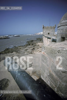 ( MAROCCO ) COSTA ATLANTICA : FORTEZZA DI ESSAOUIRA - © 1996 Graziano Arici/Rosebud2 / GEO