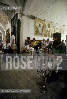 ( TUNISIA ) TUNISI : I SOUKS  - © 1996 Graziano Arici/Rosebud2 / GEO