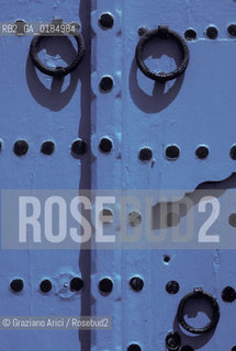 ( TUNISIA ) SIDI BOU SAID : PORTA - © 1996 Graziano Arici/Rosebud2 / GEO / BLU