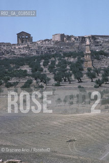 ( TUNISIA ) SITO ARCHEOLOGICO DI DOUGGA : MAUSOLEO - © 1996 Graziano Arici/Rosebud2 / GEO