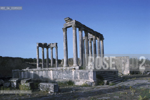 ( TUNISIA ) SITO ARCHEOLOGICO DI DOUGGA : FORO - © 1996 Graziano Arici/Rosebud2 / GEO