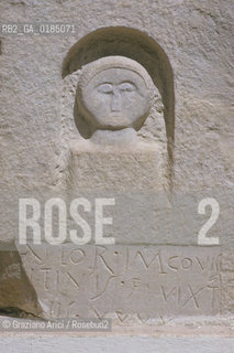 ( TUNISIA ) SITO ARCHEOLOGICO DI  MAKTAR : STELE - © 1996 Graziano Arici/Rosebud2 / GEO