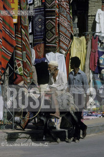( TUNISIA ) TOZEUR : MERCATO  - © 1996 Graziano Arici/Rosebud2 / GEO /