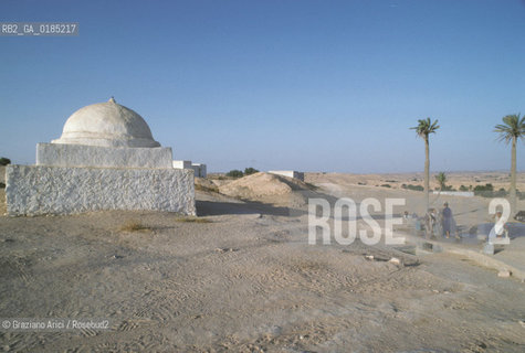 ( TUNISIA )  REGIONE DI MATMATA   - © 1996 Graziano Arici/Rosebud2 / GEO