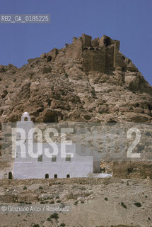 ( TUNISIA )  OASI DI DUIRAT : MOSCHEA   - © 1996 Graziano Arici/Rosebud2 / GEO