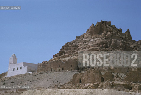 ( TUNISIA )  OASI DI DUIRAT : MOSCHEA   - © 1996 Graziano Arici/Rosebud2 / GEO