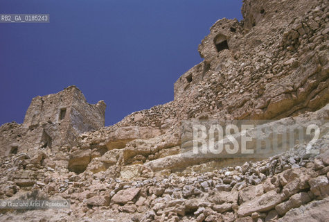 ( TUNISIA )  OASI DI CHENINI : VILLAGGIO   - © 1996 Graziano Arici/Rosebud2 / GEO