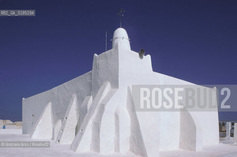 ( TUNISIA )  ISOLA DJERBA ( JERBA ) : MOSCHEA  - © 1996 Graziano Arici/Rosebud2 / GEO / ARCHITETTURA