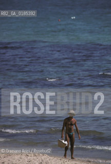 ( TUNISIA ) HAMMAMET  :LA SPIAGGIA  - © 1996 Graziano Arici/Rosebud2 / GEO