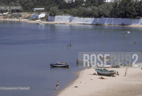 ( TUNISIA ) HAMMAMET  :LA SPIAGGIA  - © 1996 Graziano Arici/Rosebud2 / GEO