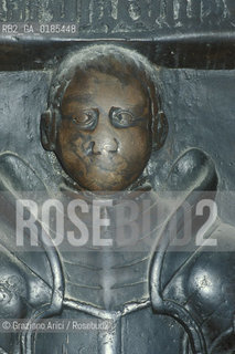 ( REPUBBLICA CECA ) PRAGA : CHIESA DI TYN  ( TYNSKY CHRAM ) - © 1986 Graziano Arici/Rosebud2 / GEO  / LASTRA TOMBALE