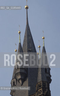 ( REPUBBLICA CECA ) PRAGA : CHIESA DI TYN  ( TYNSKY CHRAM ) - © 1986 Graziano Arici/Rosebud2 / GEO