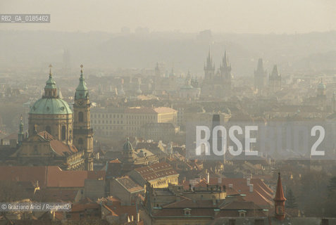 ( REPUBBLICA CECA ) PRAGA : VEDUTA - © 1986 Graziano Arici/Rosebud2 / GEO