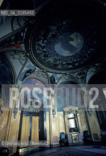 ( REPUBBLICA CECA ) PRAGA : PALAZZO OBECNI DUM - © 1986 Graziano Arici/Rosebud2 / GEO  / ARCHITETTURA MODERNA CONTEMPORANEA / SECESSIONE