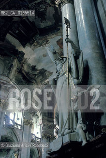 ( REPUBBLICA CECA ) PRAGA : QUARTIERE DI STARE MESTO -  CHIESA DI S.NICOLA ( KOSTEL SV.MIKULASE ) - © 1986 Graziano Arici/Rosebud2 / GEO