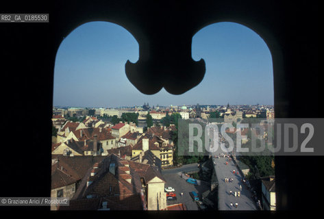 ( REPUBBLICA CECA ) PRAGA : IL PONTE CARLO ( KARLUV MOST ) - © 1986 Graziano Arici/Rosebud2 / GEO