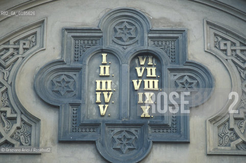 ( REPUBBLICA CECA ) PRAGA : JOSEFOV ( GHETTO EBRAICO )  - IL TEMPIO  - © 1986 Graziano Arici/Rosebud2 / GEO / EBREI