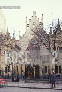 ( REPUBBLICA CECA ) PRAGA : JOSEFOV ( GHETTO EBRAICO )  - LA SINAGOGA MEISL  - © 1986 Graziano Arici/Rosebud2 / GEO / EBREI