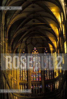 ( REPUBBLICA CECA ) PRAGA : CATTEDRALE DI S.VITO ( HRADCANY) - © 1986 Graziano Arici/Rosebud2 / GEO