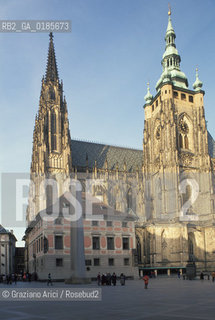 ( REPUBBLICA CECA ) PRAGA : CATTEDRALE DI S.VITO ( HRADCANY) - © 1986 Graziano Arici/Rosebud2 / GEO