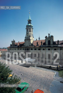 ( REPUBBLICA CECA ) PRAGA :  ( HRADCANY) LA CHIESA DI LORETO ( LORETA )  - © 1986 Graziano Arici/Rosebud2 / GEO