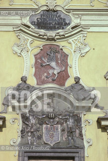 ( REPUBBLICA CECA ) - BOEMIA -  CESKE  BUDEJOVICE : NAMESTI JANA ZISKY ( LA PIAZZA ) STEMMA - © 1986 Graziano Arici/Rosebud2 / GEO