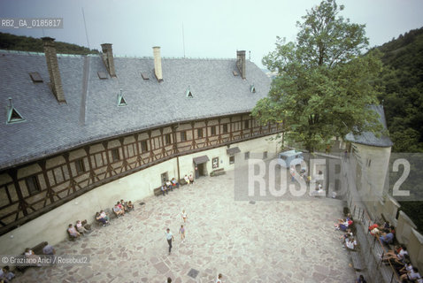 ( REPUBBLICA CECA ) -  BOEMIA  -  IL CASTELLO DO KARLSTEJN   - © 1986 Graziano Arici/Rosebud2 / GEO