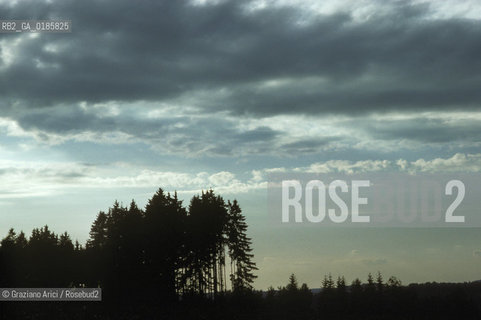 ( REPUBBLICA CECA ) -  BOEMIA  -  PAESAGGIO  - © 1986 Graziano Arici/Rosebud2 / GEO