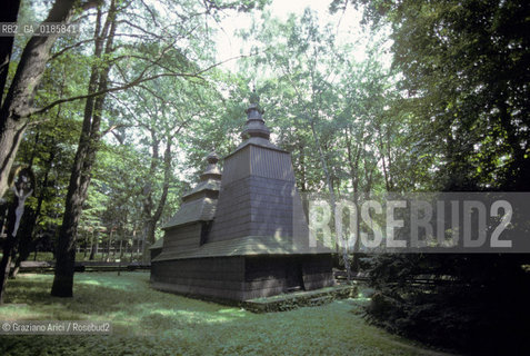( REPUBBLICA CECA ) -  MORAVIA  -  OLOMUC : CHIESETTA IN LEGNO   - © 1986 Graziano Arici/Rosebud2 / GEO