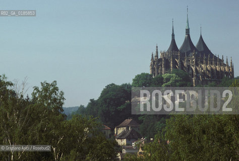( REPUBBLICA CECA ) -  BOEMIA  -  KUTNA HORA : CATTEDRALE DI S.BARBARA  - © 1986 Graziano Arici/Rosebud2 / GEO