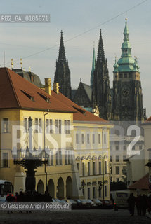 ( REPUBBLICA CECA ) PRAGA : IL QUARTIERE DEL CASTELLO ( HRADCANY) - © 1986 Graziano Arici/Rosebud2 / GEO