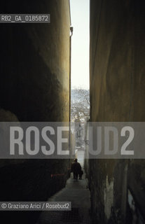 ( REPUBBLICA CECA ) PRAGA : IL QUARTIERE DI MALA STRANA - © 1986 Graziano Arici/Rosebud2 / GEO