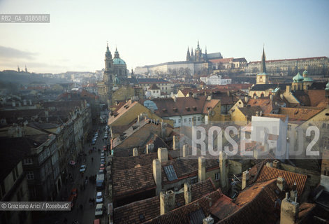 ( REPUBBLICA CECA ) PRAGA : IL QUARTIERE DI MALA STRANA  - © 1986 Graziano Arici/Rosebud2 / GEO