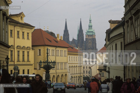 ( REPUBBLICA CECA ) PRAGA : IL CASTELLO ( HRADCANY) - © 1986 Graziano Arici/Rosebud2 / GEO
