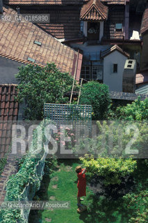 ( REPUBBLICA CECA ) PRAGA : IL QUARTIERE DI PETRIN  - © 1986 Graziano Arici/Rosebud2 / GEO