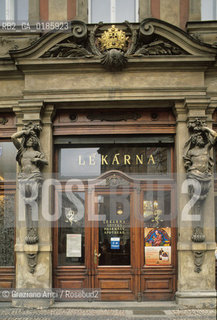 ( REPUBBLICA CECA ) PRAGA : STARE MESTO -  FARMACIA  - © 1986 Graziano Arici/Rosebud2 / GEO