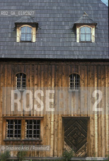 ( REPUBBLICA SLOVACCA  ) -  SLOVACCHIA  - ZAZISKO : CHIESA IN LEGNO DEL 1774   - © 1986 Graziano Arici/Rosebud2 / GEO