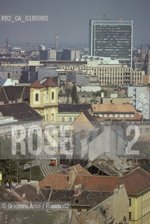 ( REPUBBLICA SLOVACCA  ) -  SLOVACCHIA  - BRATISLAVA :PANORAMA  - © 1986 Graziano Arici/Rosebud2 / GEO