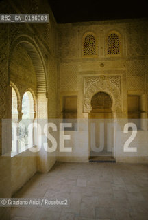 ( SPAGNA  ) ANDALUSIA  GRANADA  : IL PALAZZO DELLALHAMBRA    © 1990 Graziano Arici/Rosebud2 / GEO / ARCHITETTURA ARABO ANDALUSA