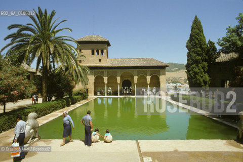 ( SPAGNA  ) ANDALUSIA  GRANADA  : IL PALAZZO DELLALHAMBRA   © 1990 Graziano Arici/Rosebud2 / GEO / ARCHITETTURA ARABO ANDALUSA