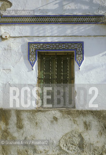 ( SPAGNA  ) ANDALUSIA  GRANADA  : FINESTRA  © 1990 Graziano Arici/Rosebud2 / GEO