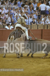 ( SPAGNA  ) ANDALUSIA  SIVIGLIA  : ARENA LA CORRIDA   © 1980 Graziano Arici/Rosebud2 / GEO