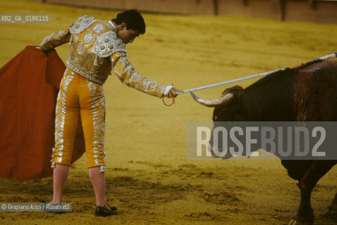 ( SPAGNA  ) ANDALUSIA  SIVIGLIA  : ARENA LA CORRIDA   © 1980 Graziano Arici/Rosebud2 / GEO