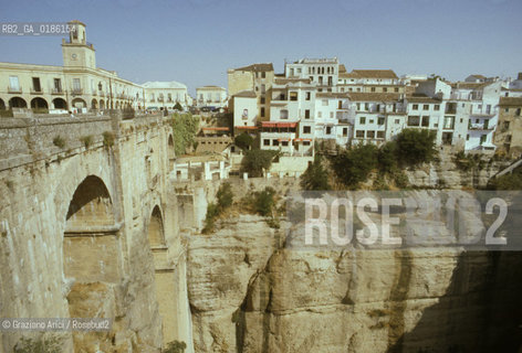 ( SPAGNA  ) ANDALUSIA  RONDA  : IL TAJO   © 1980 Graziano Arici/Rosebud2 / GEO
