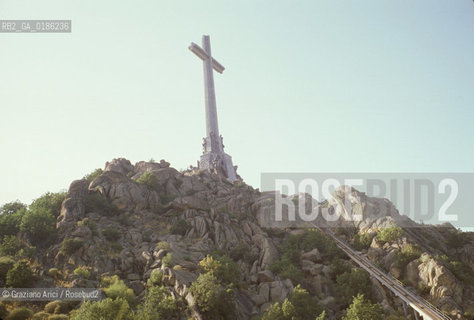( SPAGNA  ) CASTIGLIA VALLE DE LOS CAIDOS © 1980 Graziano Arici/Rosebud2 / GEO / TOMBA DI FRANCO