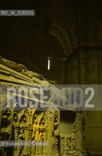 ( SPAGNA  ) CATALOGNA MONASTERO DE SANTA MARIA DE POBLET TOMBE REALI © 1980 Graziano Arici/Rosebud2 / GEO