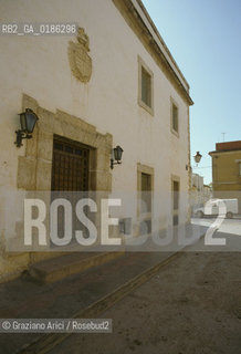 ( SPAGNA  ) MANCIA IL PAESE DI ARGAMASILLA DE ALBA IL VILLAGGIO DOVE CERVANTES FU IMPRIGIONATO, INIZIO A SCRIVERE IL LIBRO  E DOVE VISSE E MORI DON CHISCIOTTE © 1980 Graziano Arici/Rosebud2 / GEO  LETTERATURA