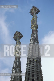 ( SPAGNA  ) CATALOGNA BARCELLONA : LA CATTEDRALE DE LA SAGRADA FAMILIA DI ANTONIO GAUDI   © 1990 Graziano Arici/Rosebud2 / GEO ARCHITETTURA MODERNA