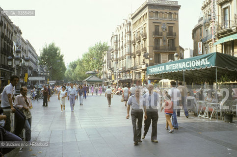 ( SPAGNA  ) CATALOGNA BARCELLONA : LE RAMBLAS   © 1990 Graziano Arici/Rosebud2 / GEO