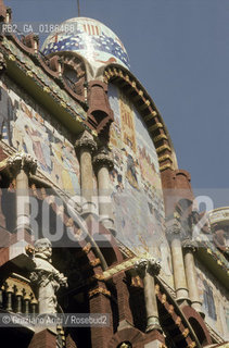 ( SPAGNA  ) CATALOGNA BARCELLONA : TEATRO PALAZZO DELLA MUSICA CATALANA   © 1990 Graziano Arici/Rosebud2 / GEO / ARCHITETTURA MODERNA